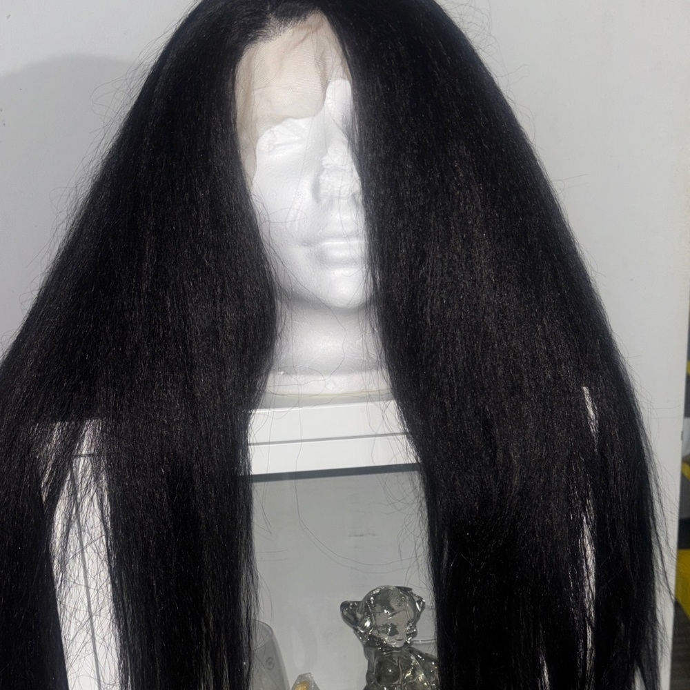Luxurious Black Women's Hair Wig